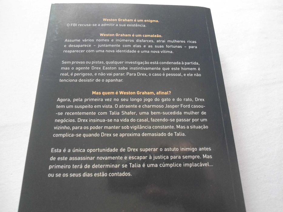 Astúcia por Sandra Brown