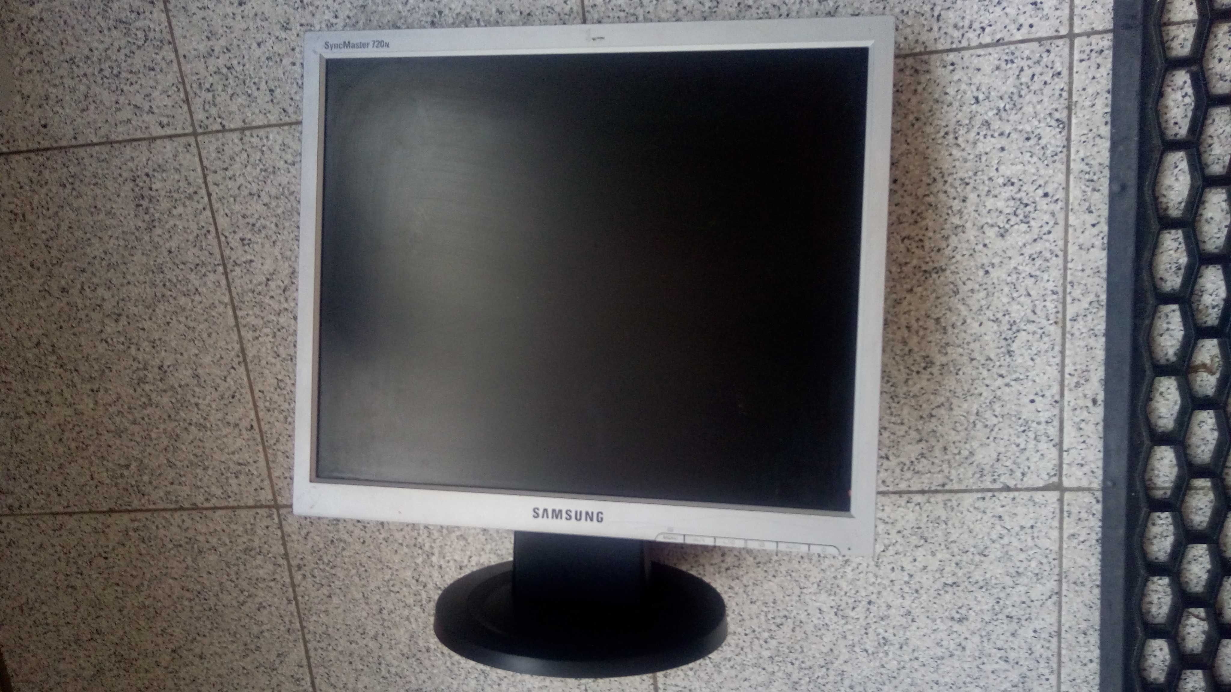 Monitor Samsung SyncMaster 720N