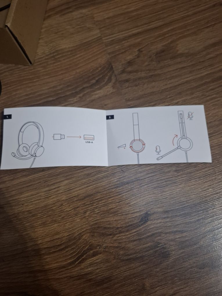 Słuchawki TRUST ROHA ll USB czarne z mikrofonem