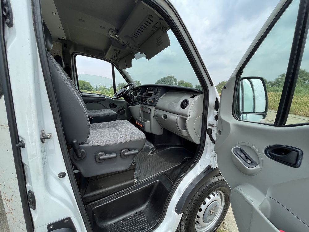 Renault Master 2.5 CDTI 120KM 6-Biegów ,Tempomat,Klimatyzacja.