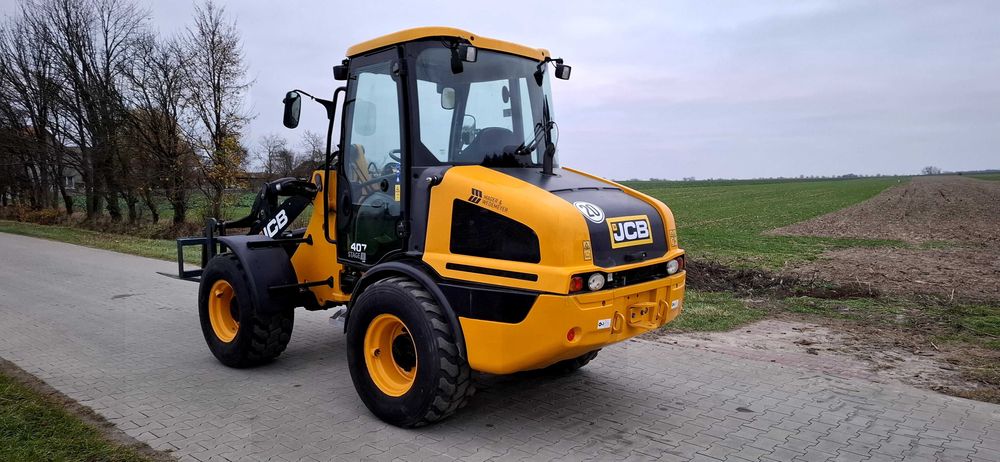 Ladowarka Jcb 407. Z 2021 roku ZAMIANA