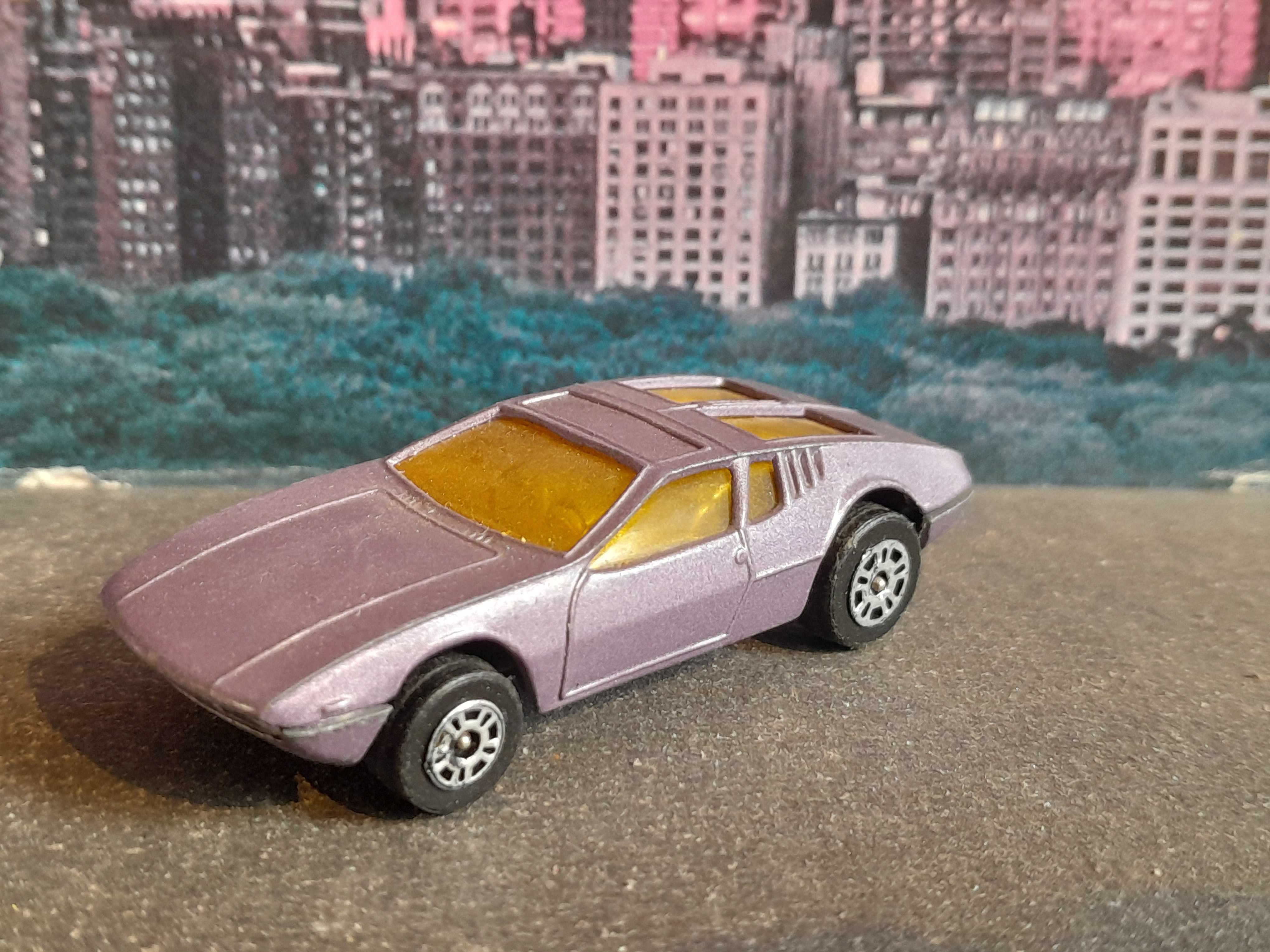 Stary resorak Corgi Juniors WhizzWheels De Tomaso Mangusta vintage