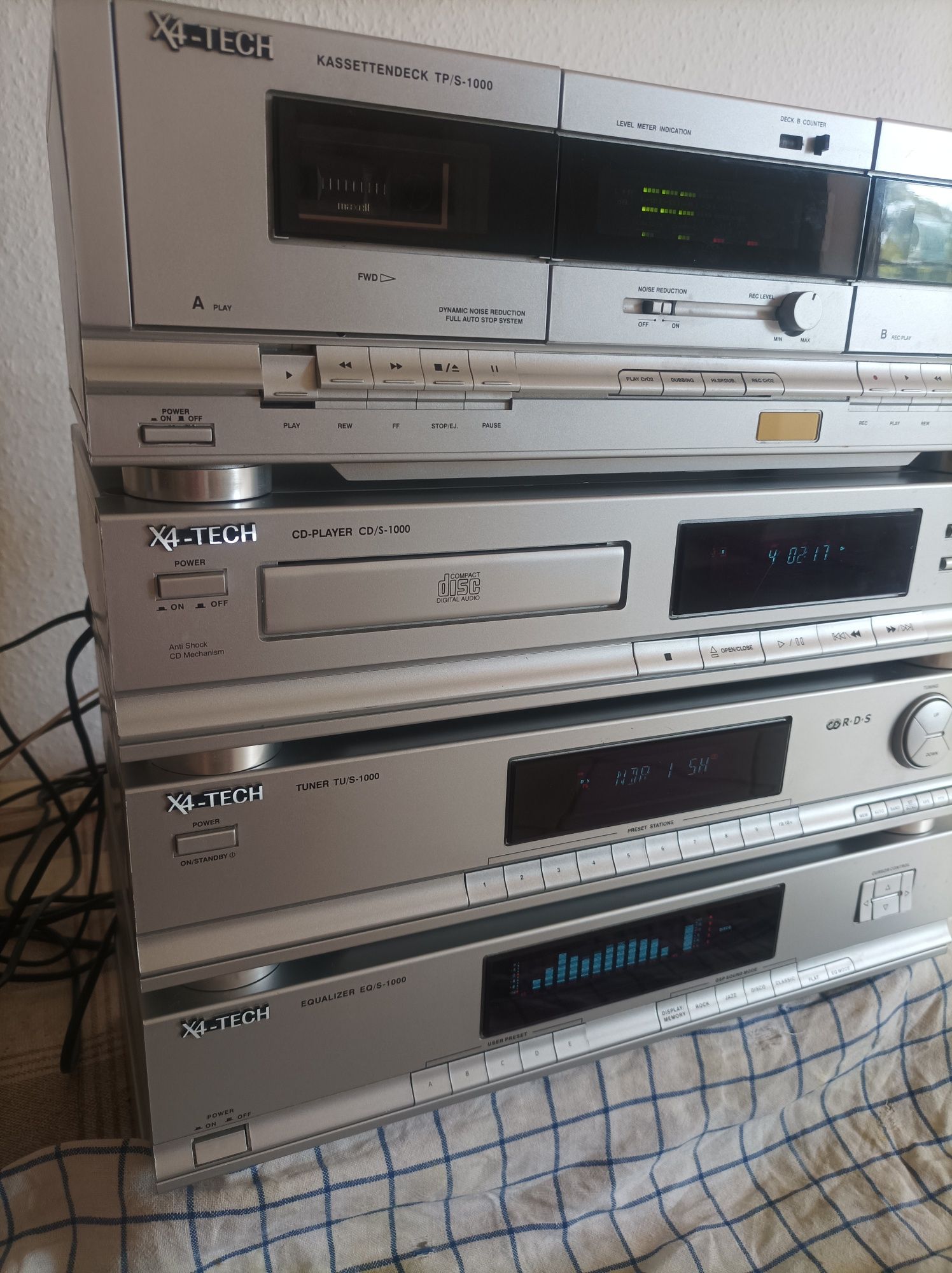 4 elementy wieży X4-TECH