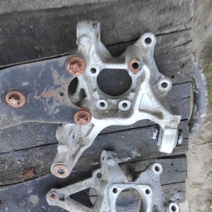 Wahacz Wzdłużny tył prawy lewy Saab 93 9-3 Vectra C Signum  Komplet