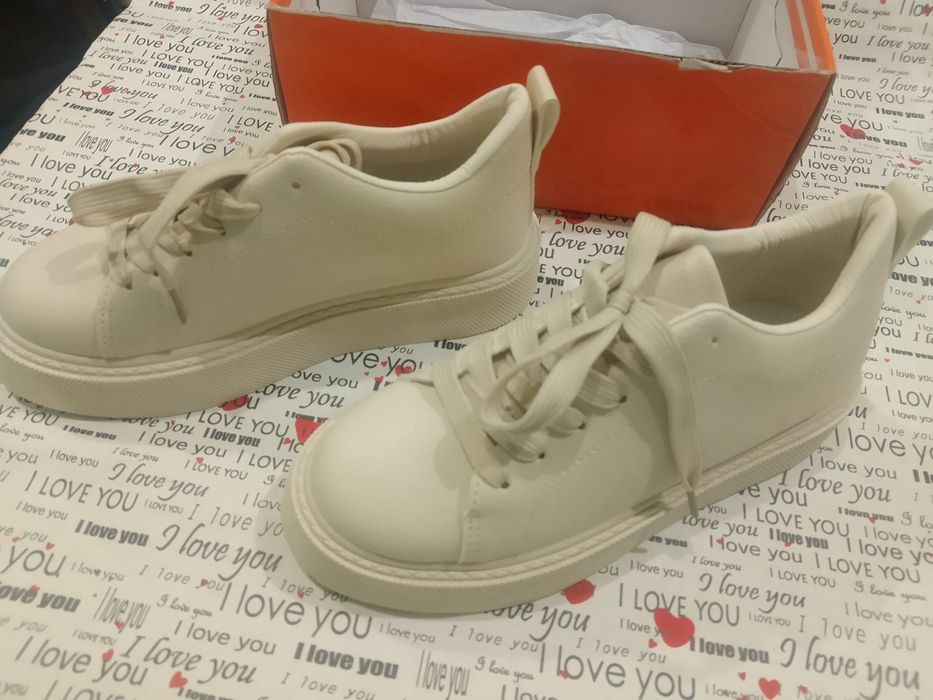 Кросівки 24см устілка