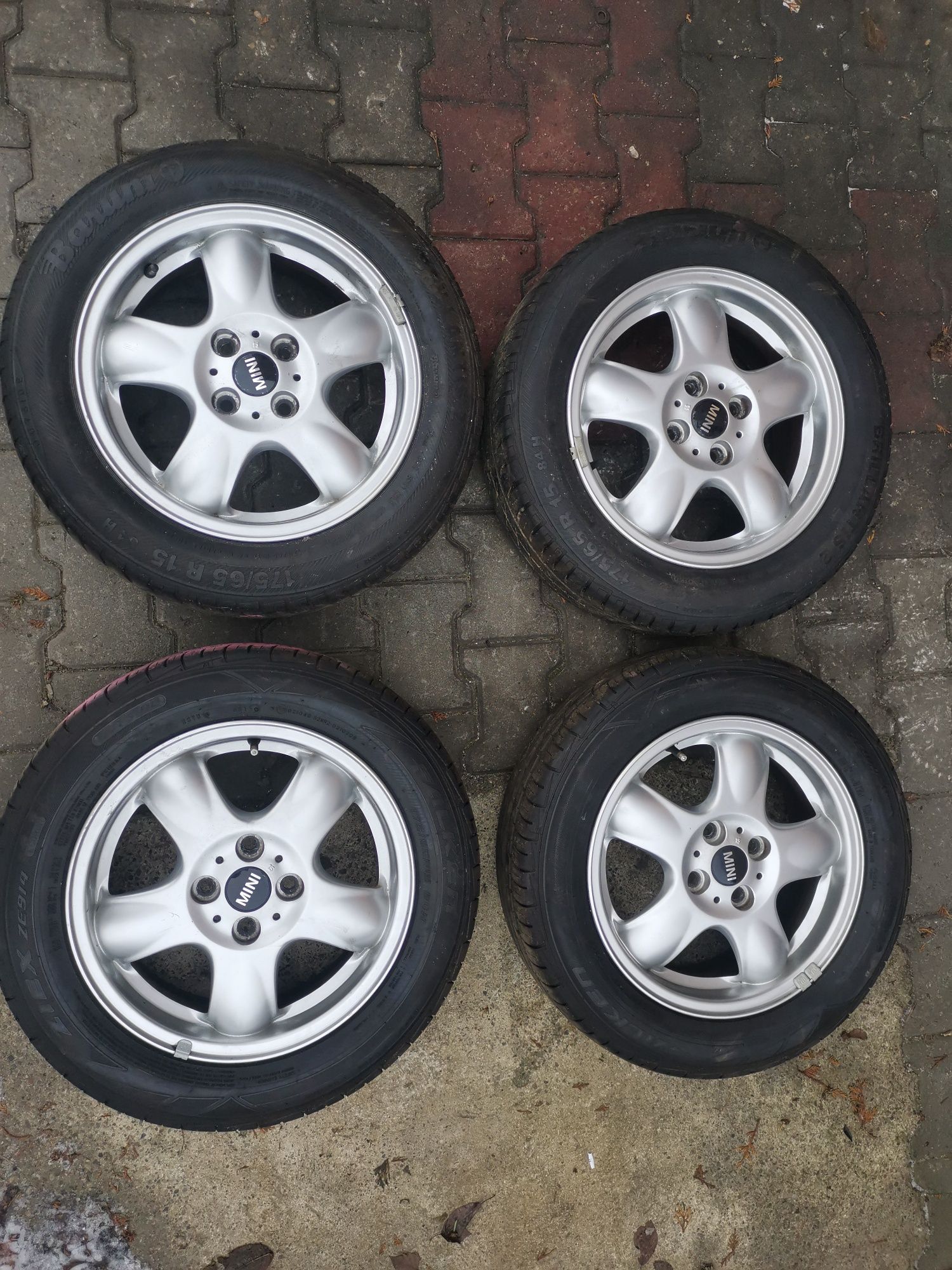 Alufelgi Mini OE R50 R52 R55 R56 R57 5.5" x 15" 4x100 Letnie