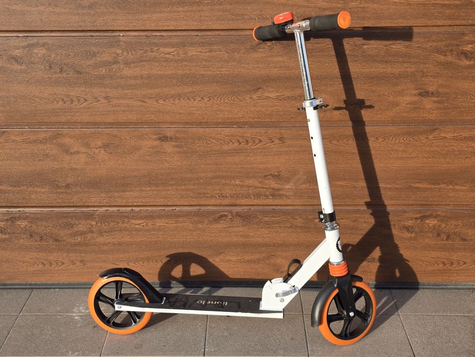 Sprzedam hulajnogę hulajnoga super stan