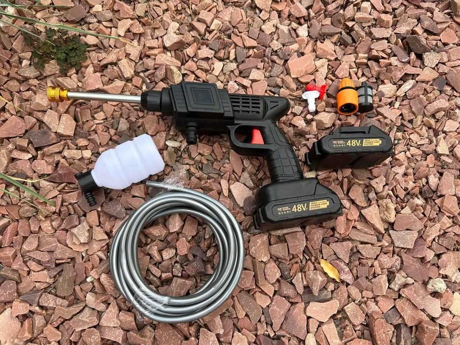 Мини мойка для машины аккумуляторная беспроводная высокого давления