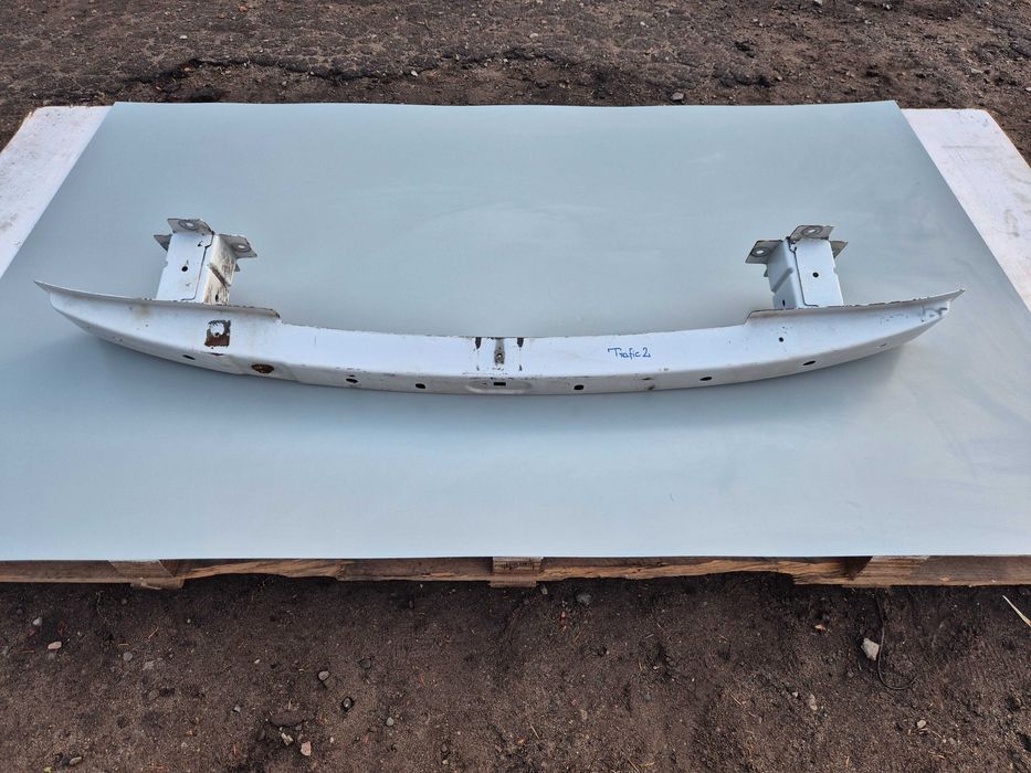 Przednia Przód Belka Pod Zderzak Pas Renault Trafic II Vivaro A 06-14r