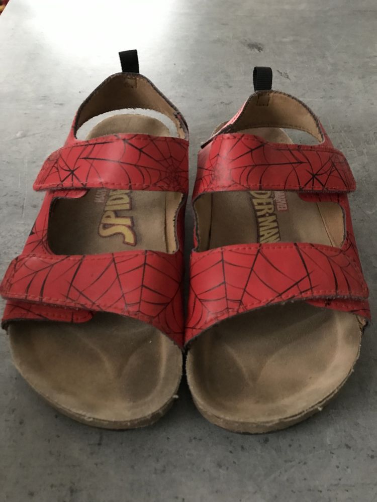 Sadałki sandały Spiderman H&M na rzepy  29 18-18,5 wkladka