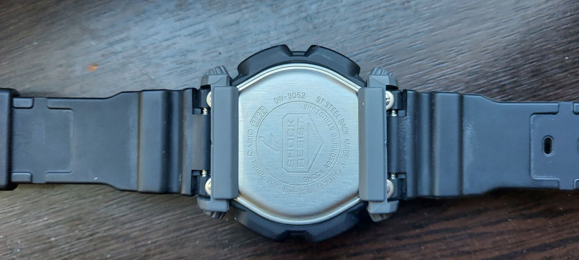 Часы Casio g-shock DW-9052