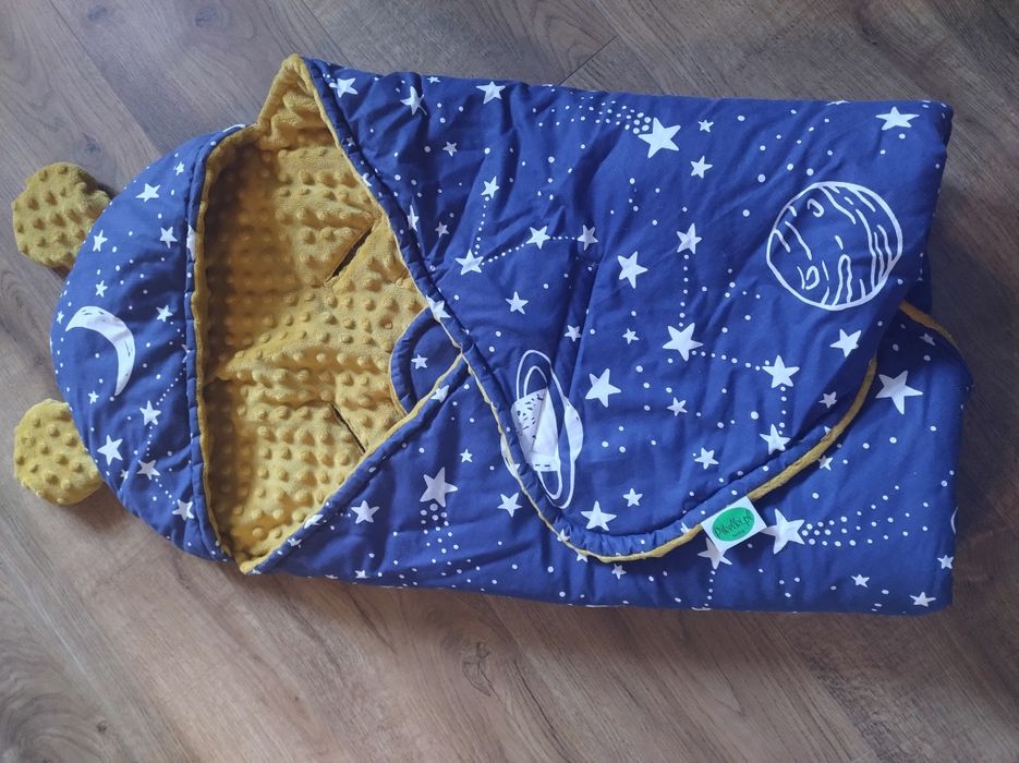 Otulacz śpiworek do fotelika samochodowego