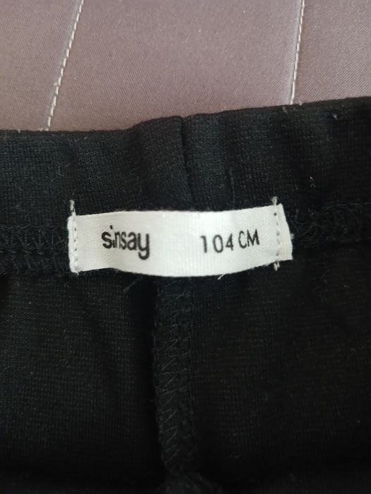 Новий костюмчик для дівчинки