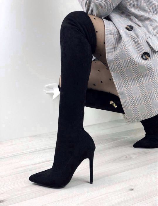 Ботфорти чулок на шпильці