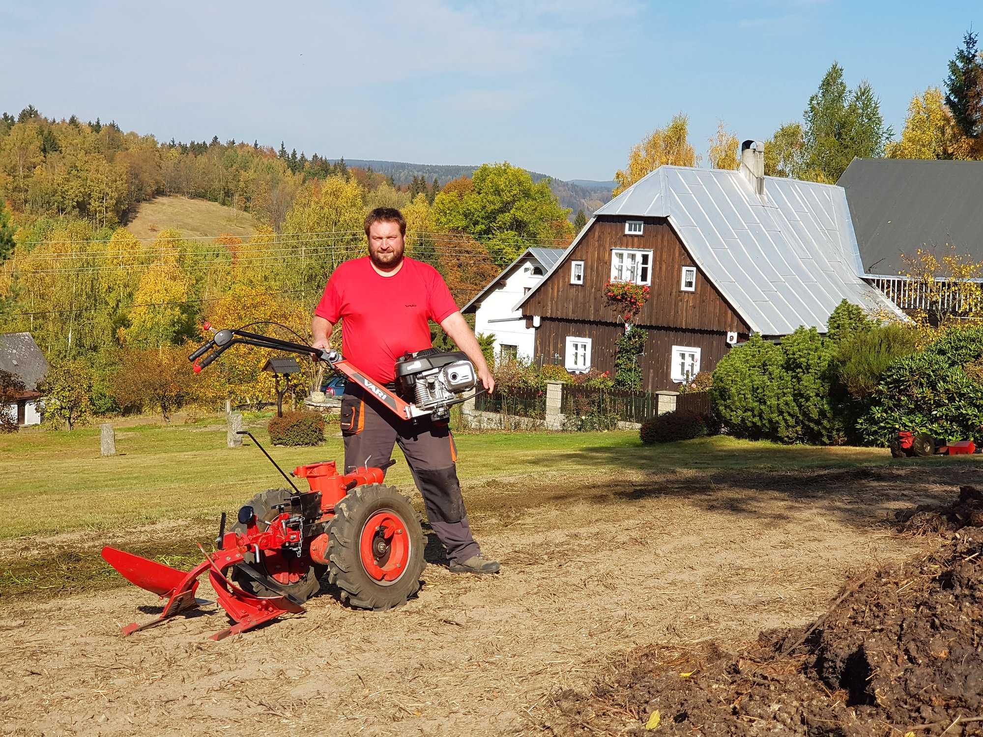 Glebogryzarka "dzik" Varii silnik Honda ciągnik jednoosiowy Promocja