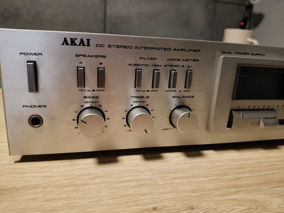 Wzmacniacz Akai AM-U03