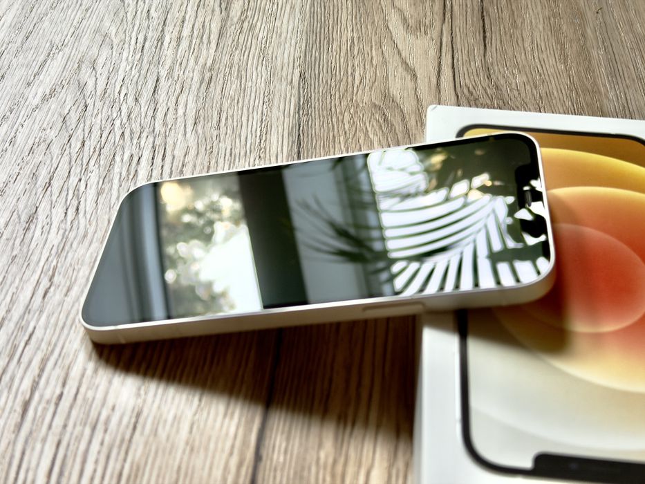 Telefon Apple iPhone 12 Biały 64GB