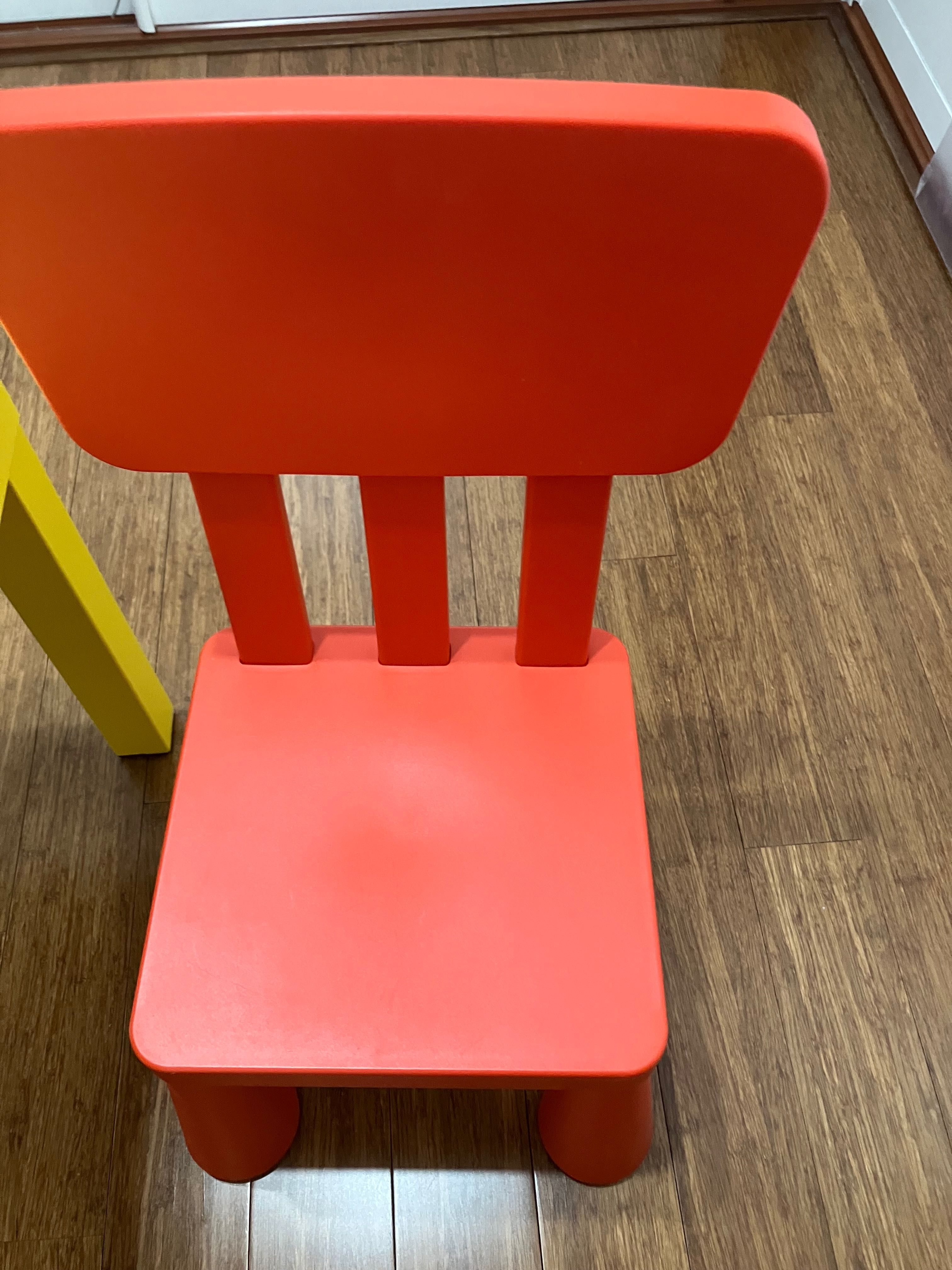 Stolik i 2 krzesełka ikea