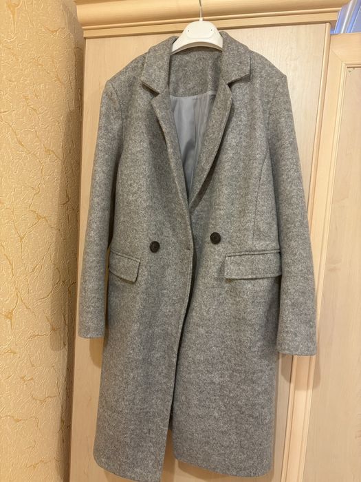 Пальто демисезонное