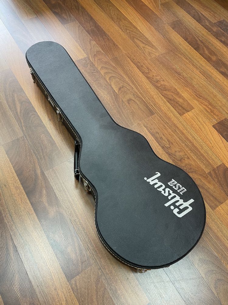 Gibson Les Paul Standard 60s Ebony (2200$)