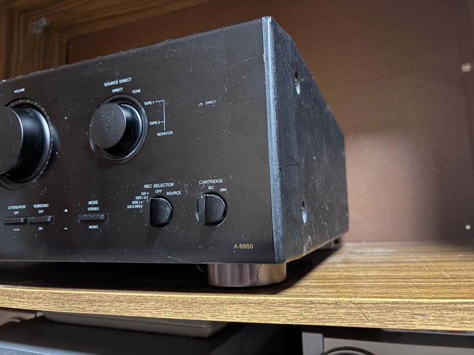Інтегрований стереопідсилювач Onkyo Integra R1 А-8850