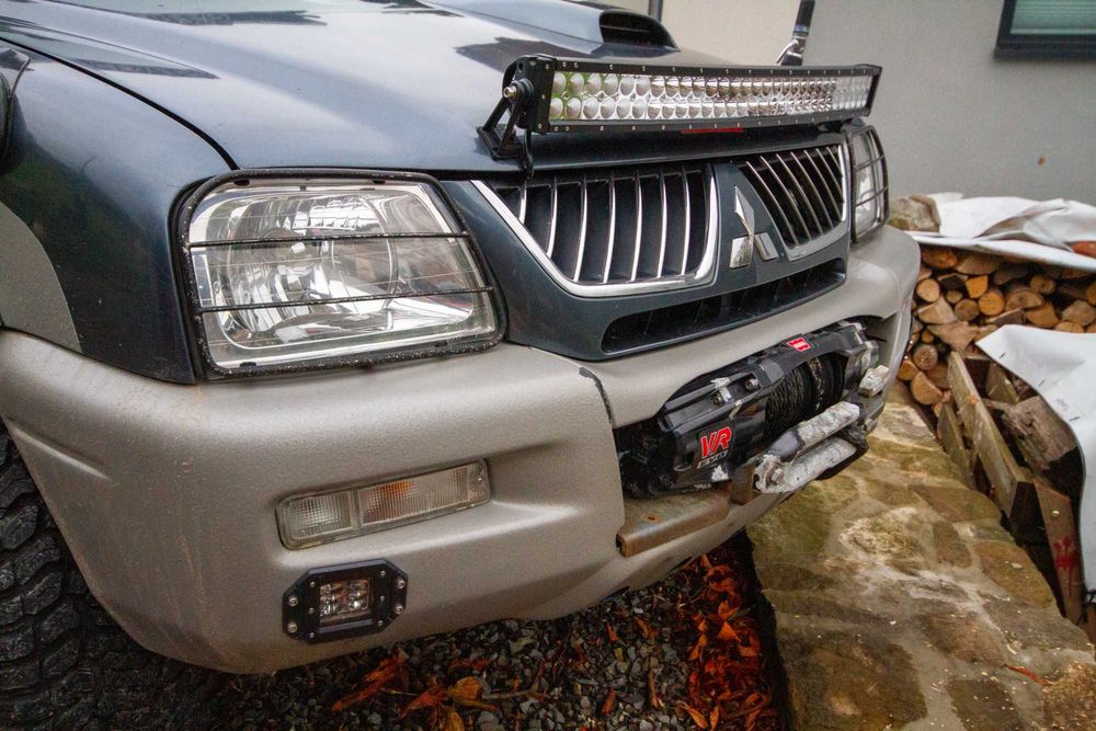 Mitsubishi l200  k74 wyprawowy 2005r
