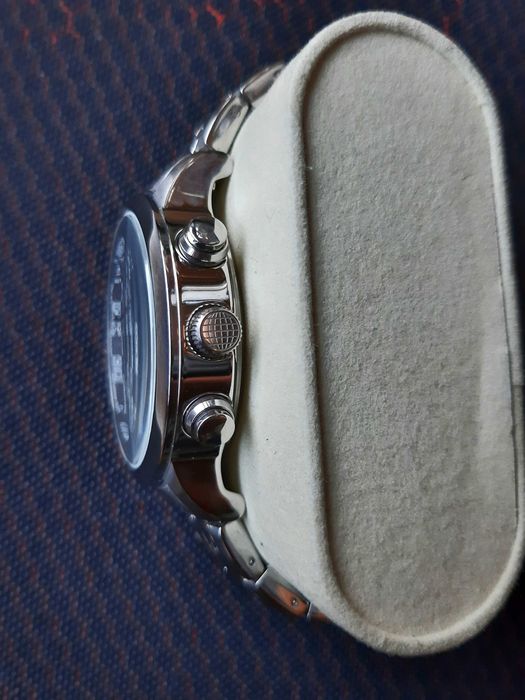 Timex T2N610 Intelligent Quartz zegarek World Time