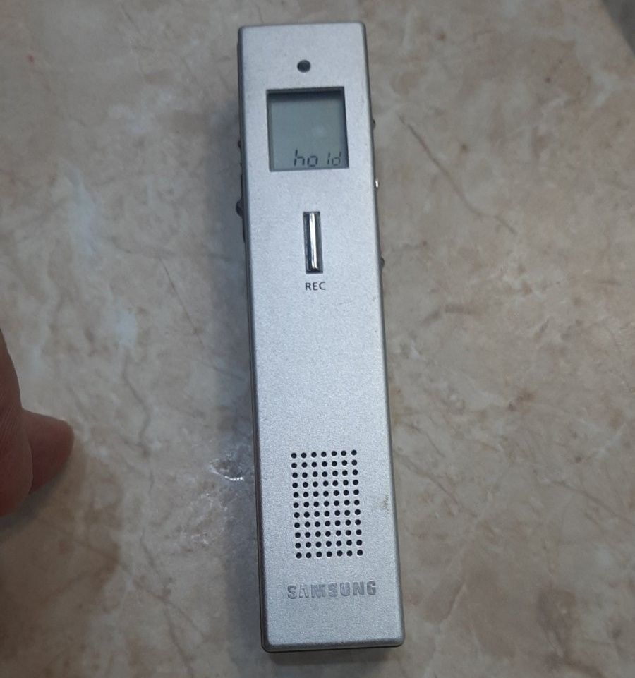 Диктофон, digital recorder Samsung SVR B410