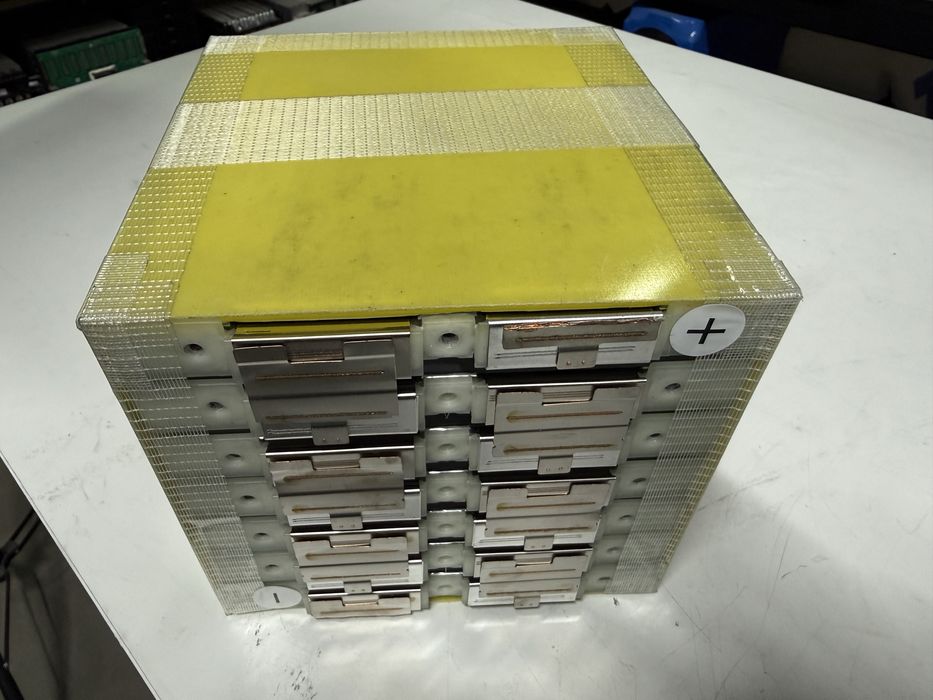 Акумулятор 24V 2.2kWh 7S2P 86Ah Li-ion