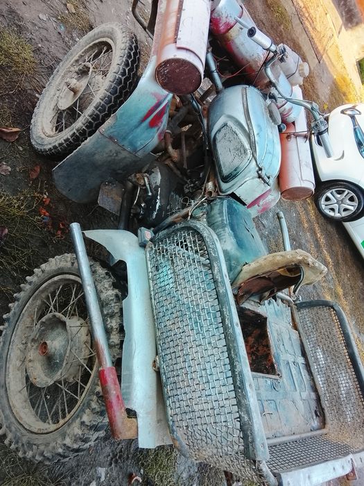 Квадроцикл старовинний