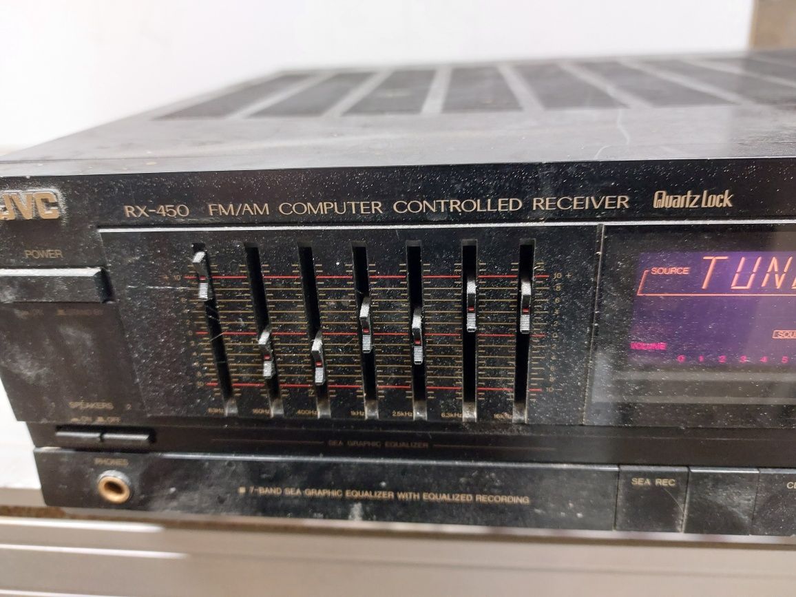 Jvc radio amplituner segment