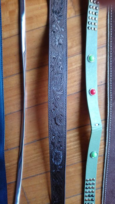 cintos vintage vários