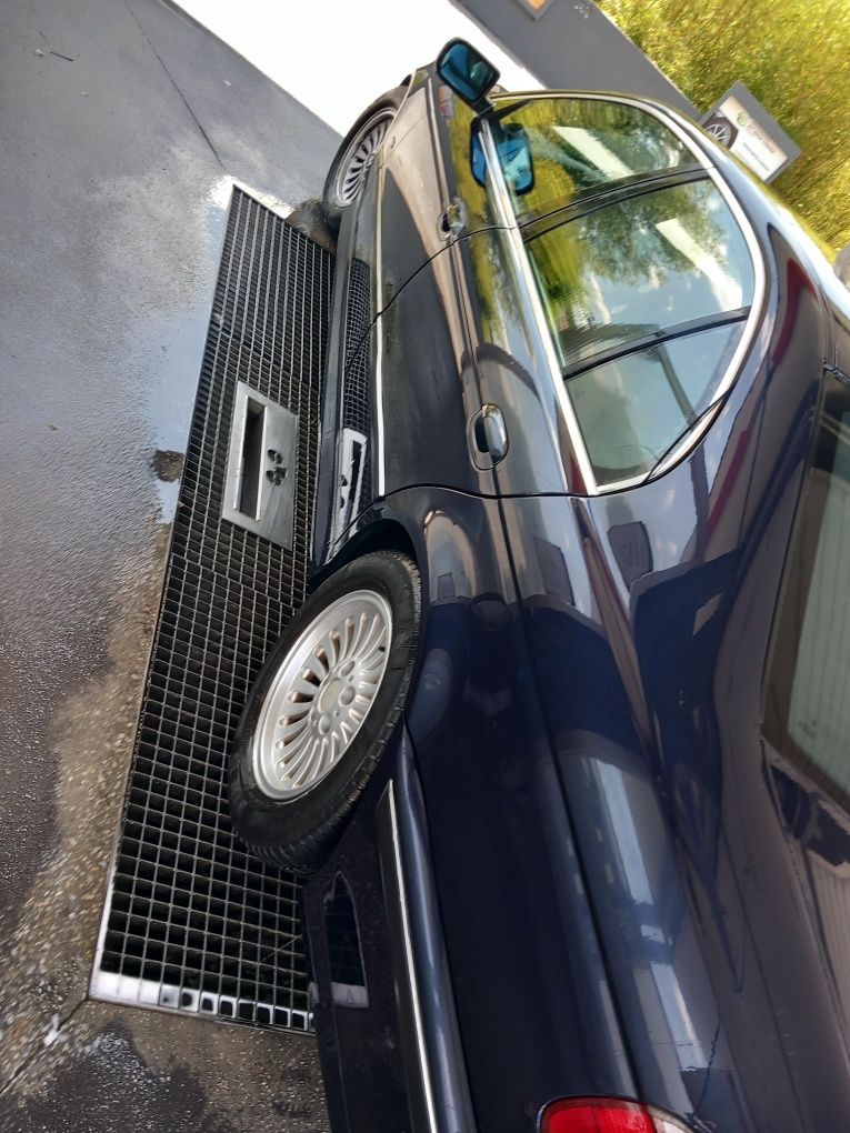 BMW 525 TDS  2.5