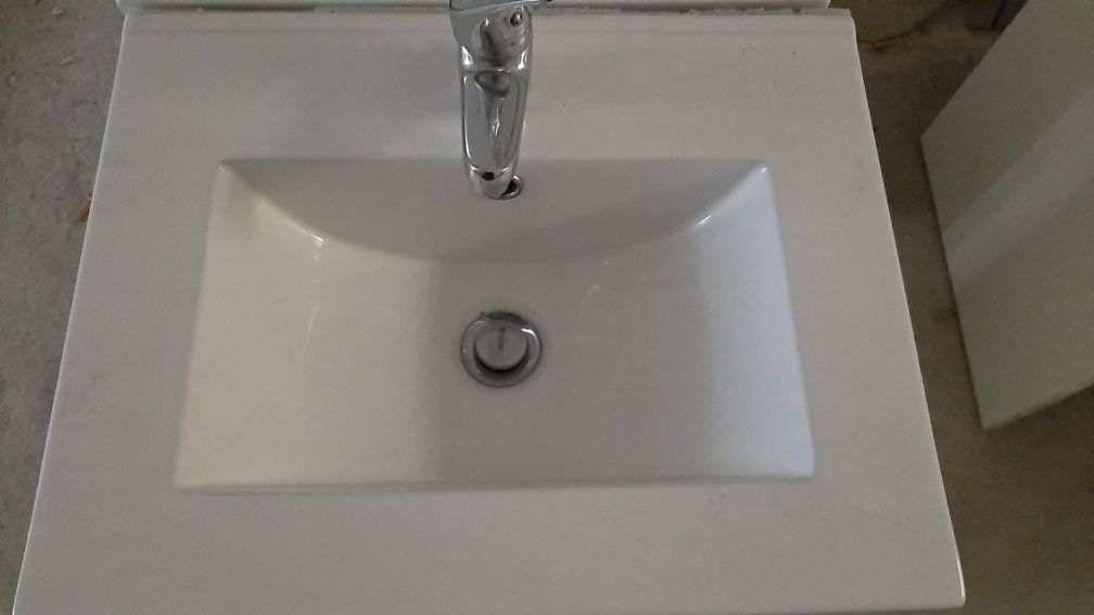 Vendo móveis de casa-de-banho completos (vários)
