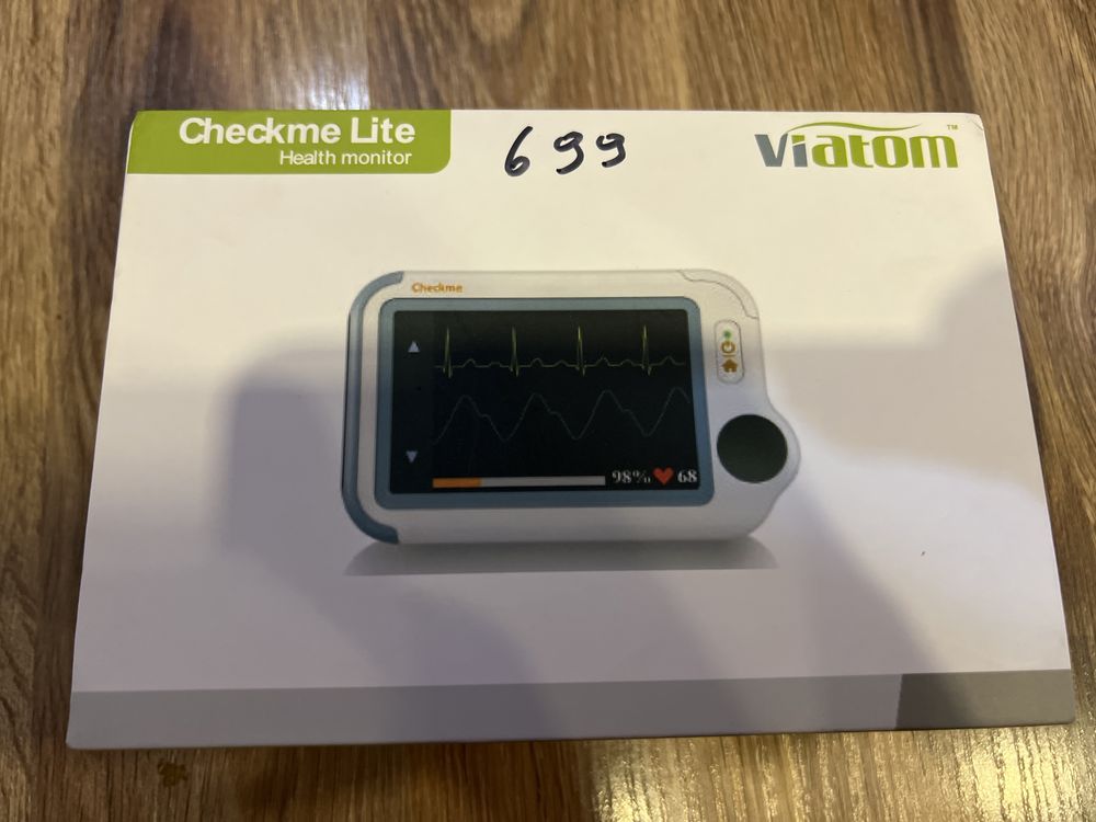 Viatom Checkme Lite przenośny monitor EKG Vitalcheck z pulsoksymetrem