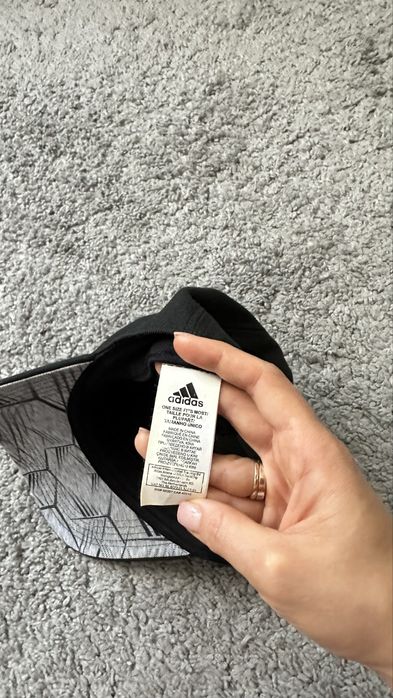 Оригіналька кепка бейсболка Adidas універсальний розмір