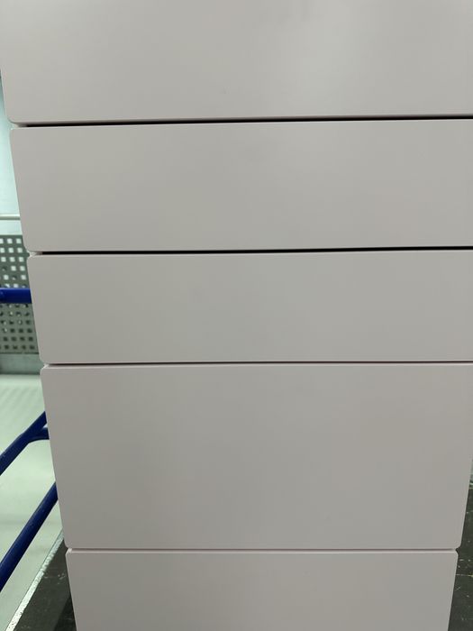 Comoda Cor de Rosa Ikea