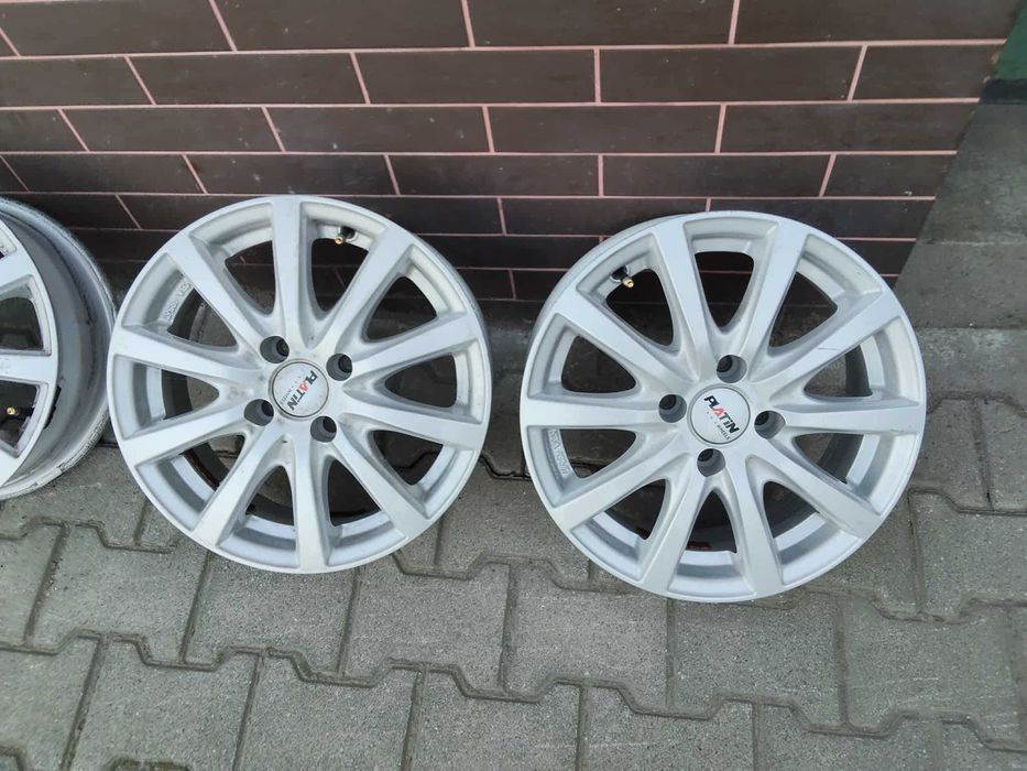 Felgi aluminiowe 15cali ET38 firmy Platin z czyjnikami komplet 4sztuki