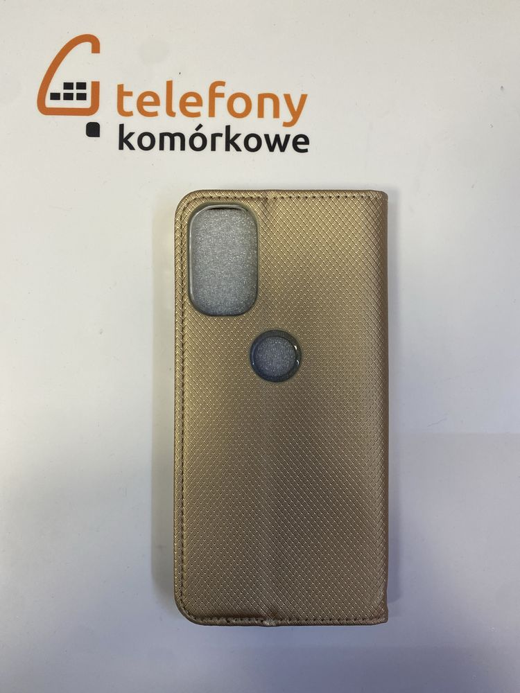 Etui z Klapką Magnetyczną Case Magnet Motorola Moto G31 Gold Złoty