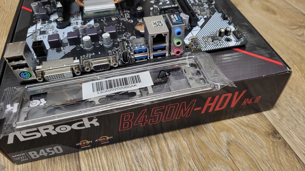 Комплект Ryzen 5 2600+ Asrock B450M -HDV (Новая)+16B DDR4+ Башня AM4