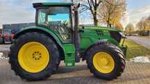 John Deere 6150R  John Deere 6150 R