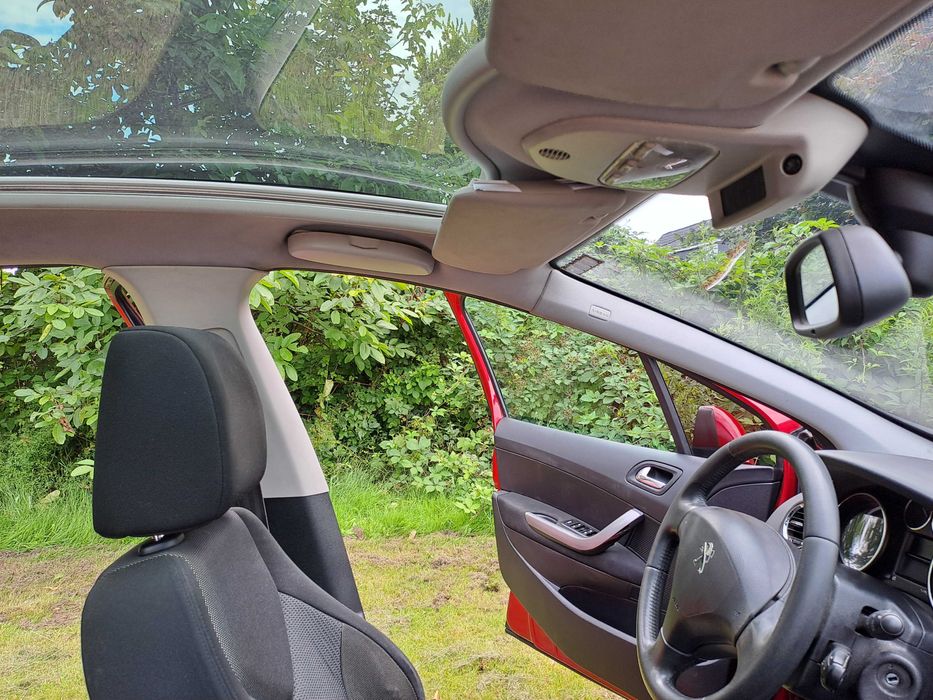 PEUGEOT 308 1,6E 120 к.с., модельний ряд 2012 р.