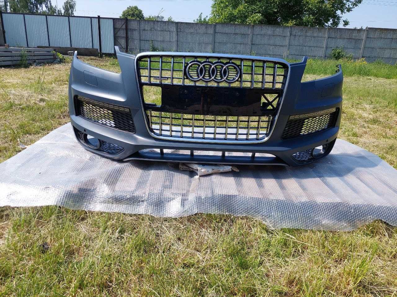 Передній бампер ( в стилі SQ7 )+ DRL на Audi Q7 4L 2005-2015 року