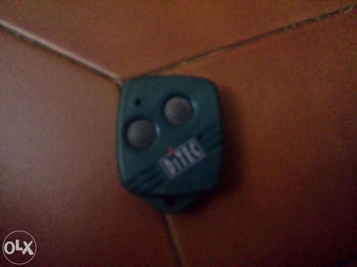 Multiple two-button switches64739302216833121