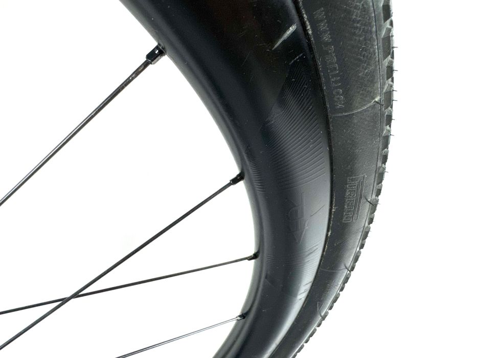 Koła Stożkowe Karbonowe Gravelowe REYNOLDS ART Gravel Disc Okazja