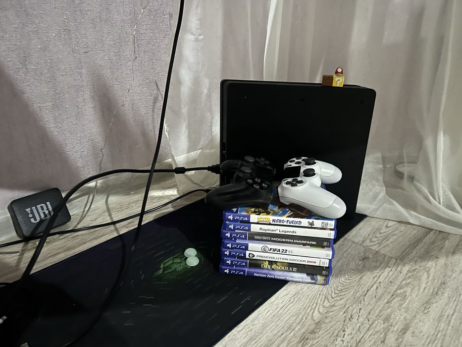 Play station 4 slim 500gb