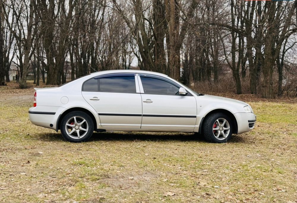 шкода суперб 1.8т. 2006року