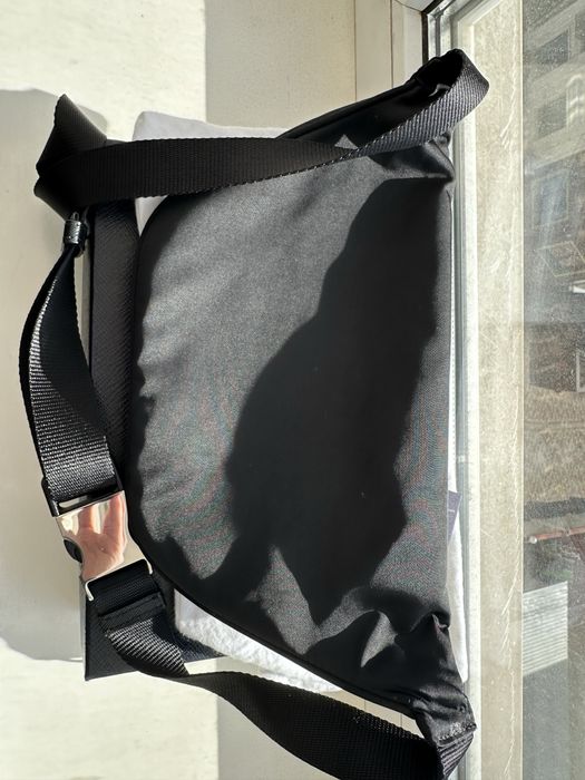 Prada сумка бананка