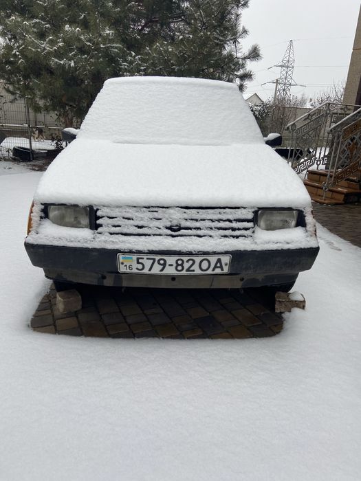 Таврия 1102 ,1992 года , 1,2