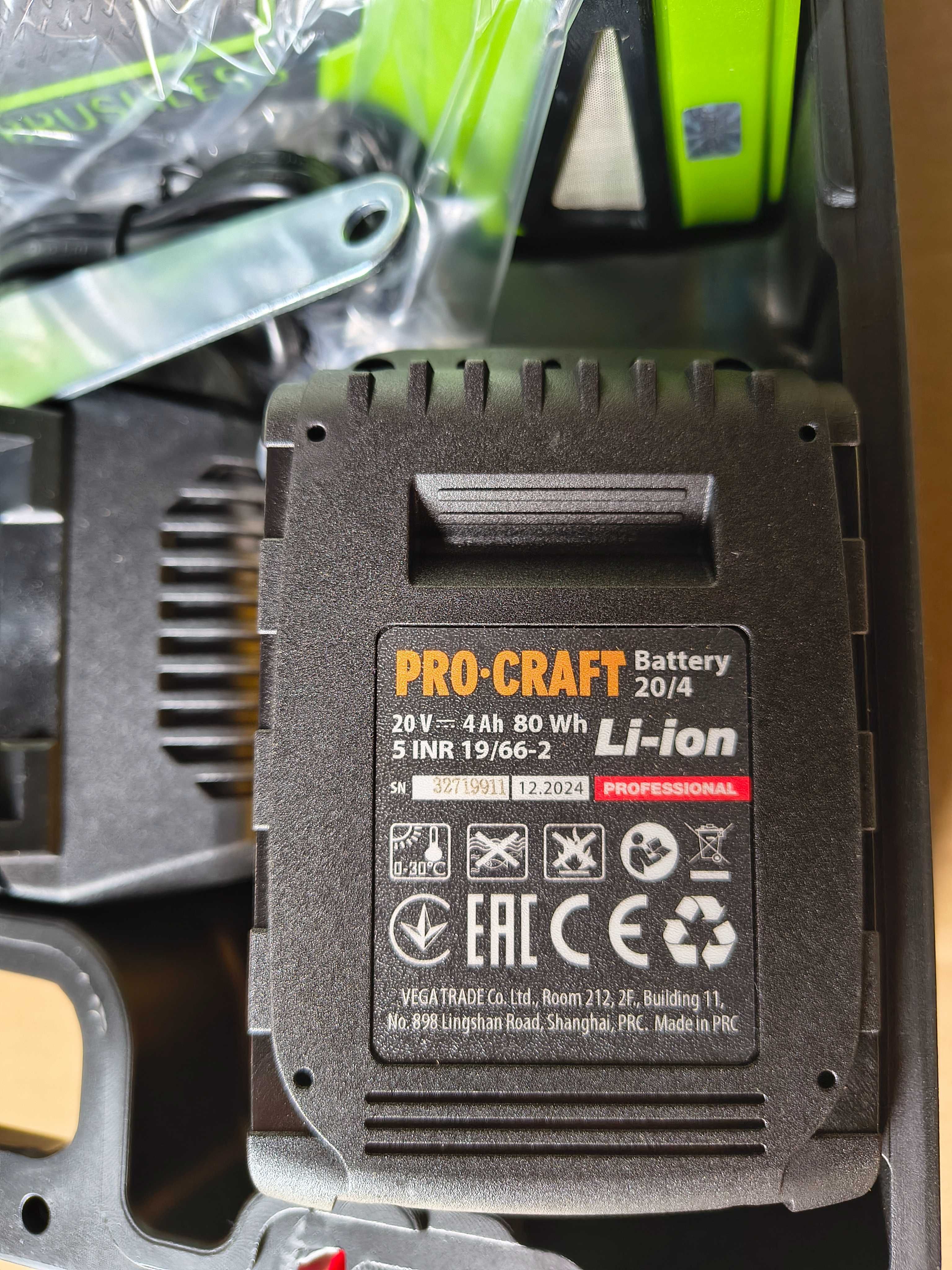 Procraft Pwa216 безщіткова акумуляторна болгарка  +кейс